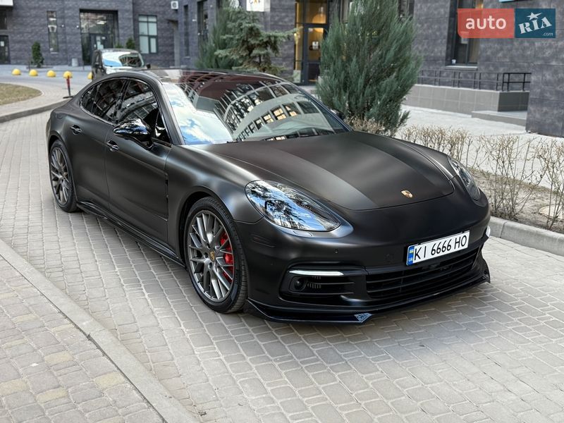 Porsche-42