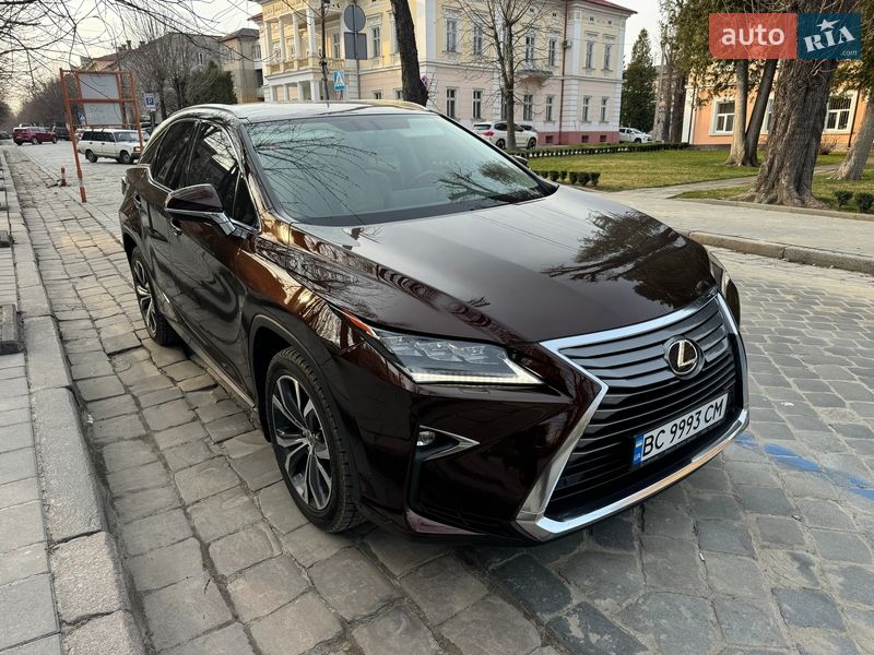 Lexus-20