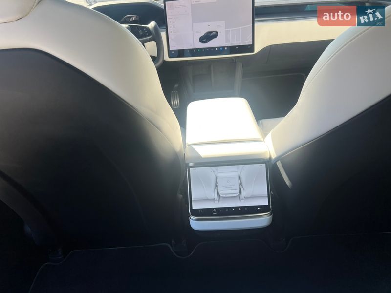 Tesla-2
