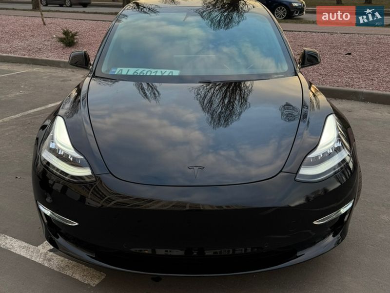 Tesla-26