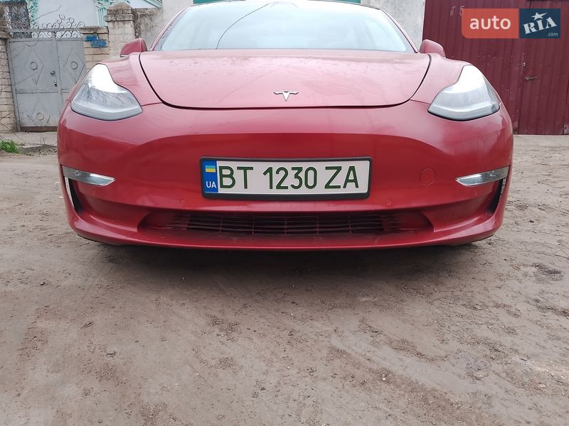 Tesla-4