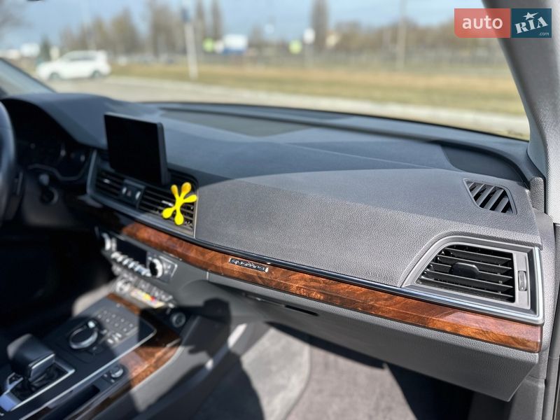 Audi-7