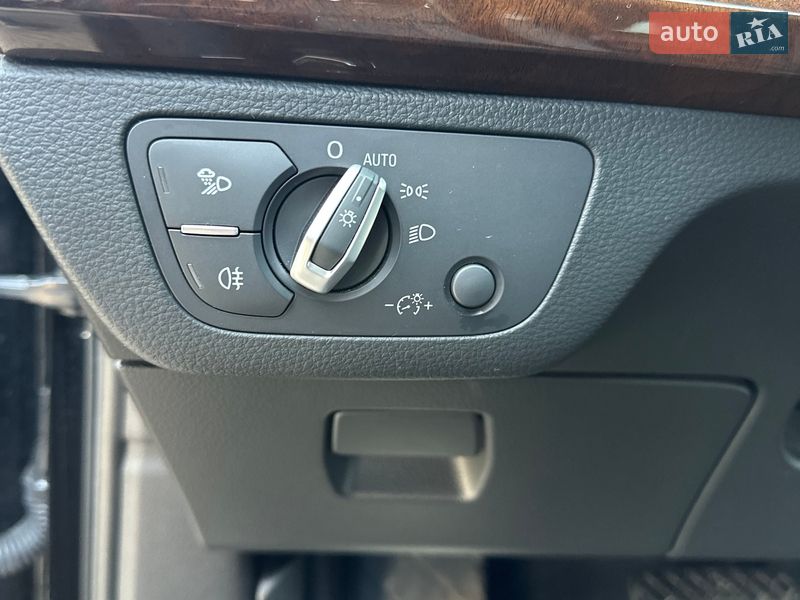 Audi-25