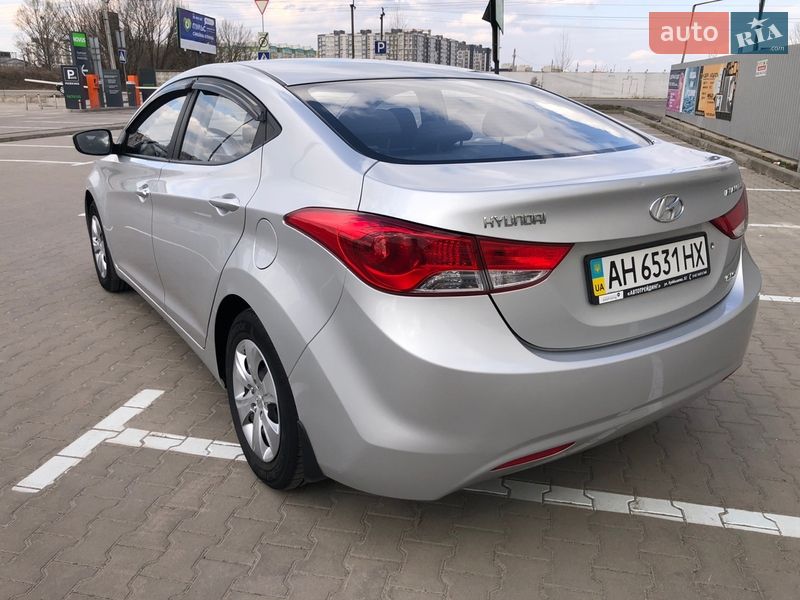 Hyundai-17