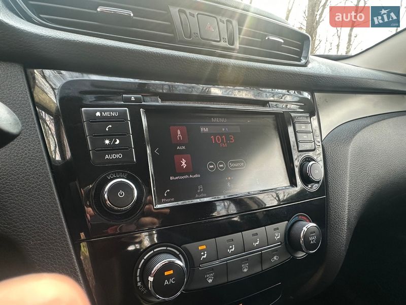 Nissan-2