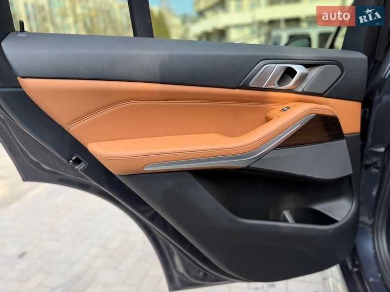 BMW-26