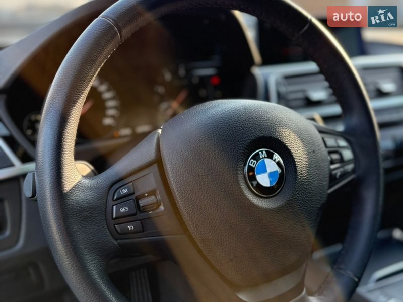 BMW-12