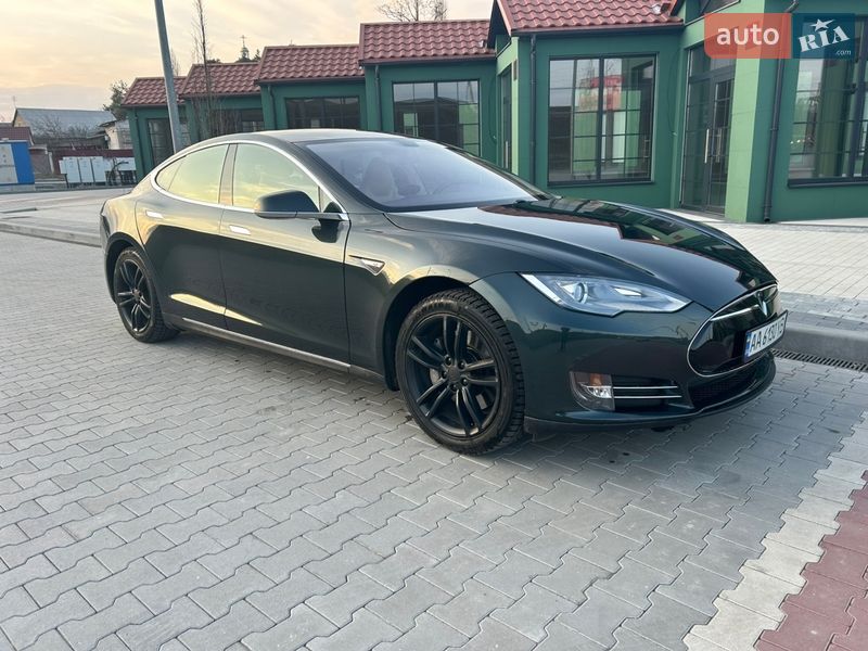 Tesla-9