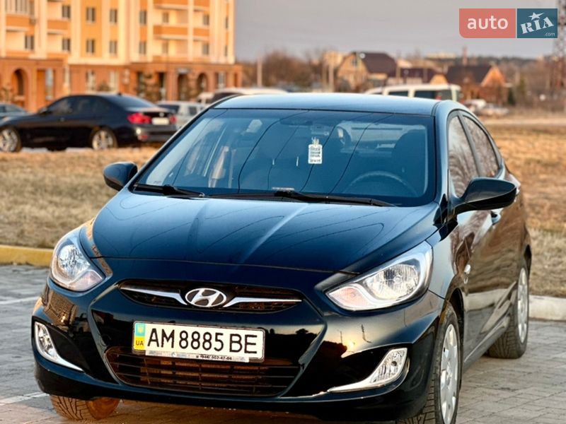 Hyundai-57