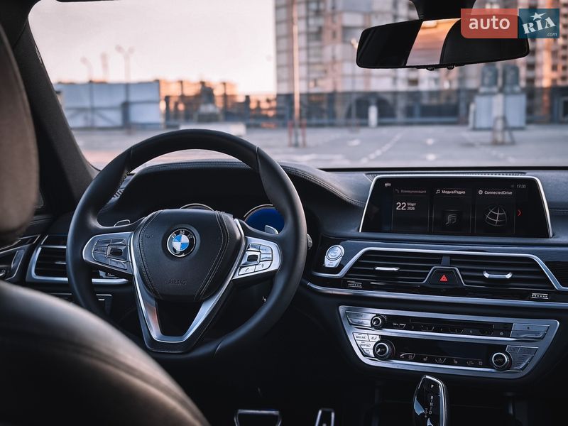 BMW-25