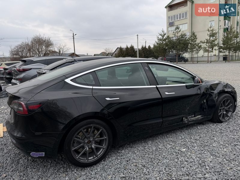 Tesla-8