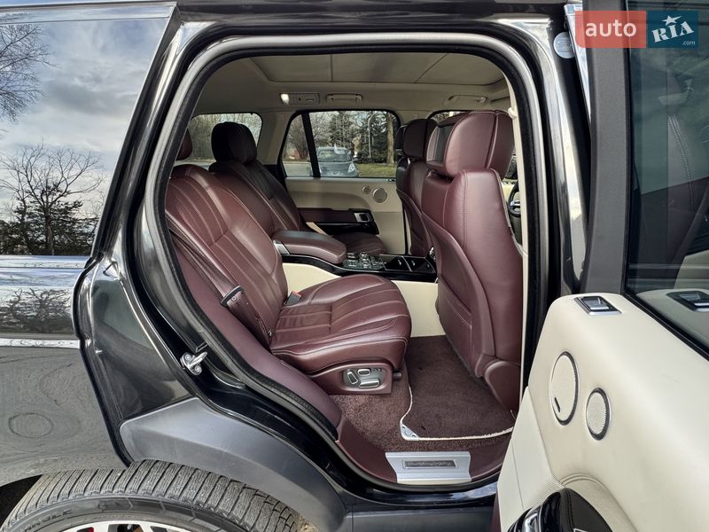 Land Rover-11