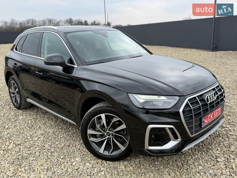 Audi-40