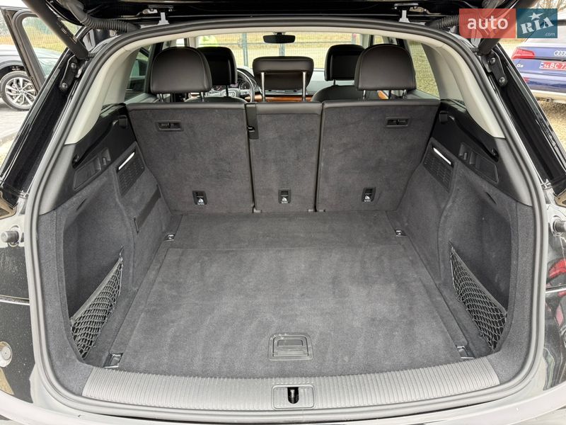 Audi-68