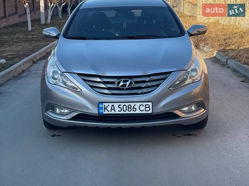 Hyundai-4