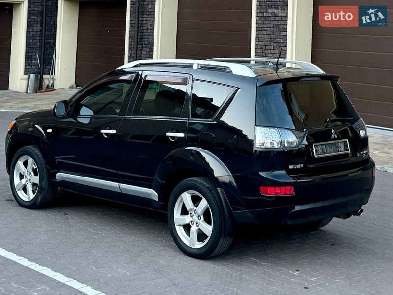 Mitsubishi-10