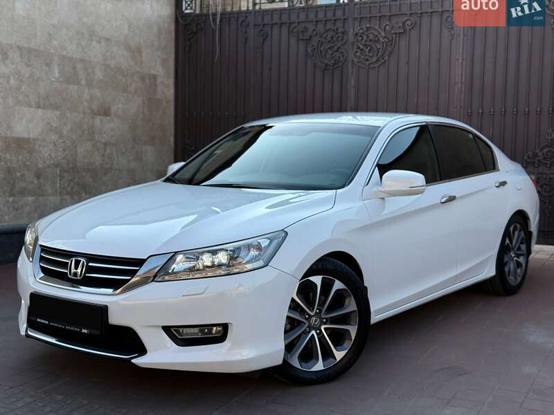 Honda-23