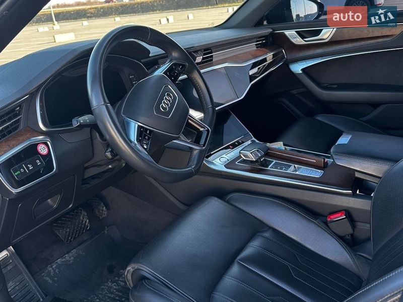 Audi-8