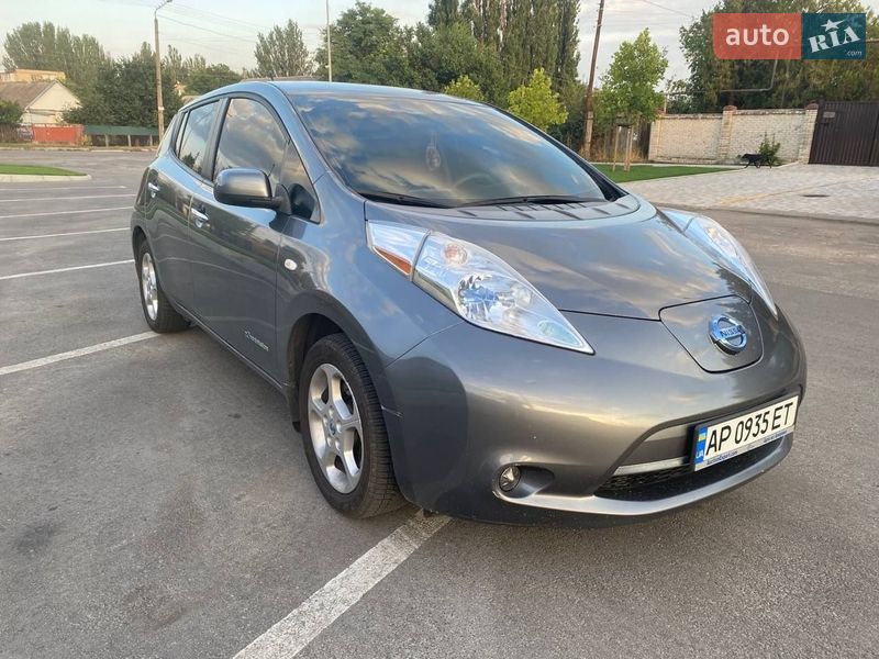 Nissan Leaf 2014