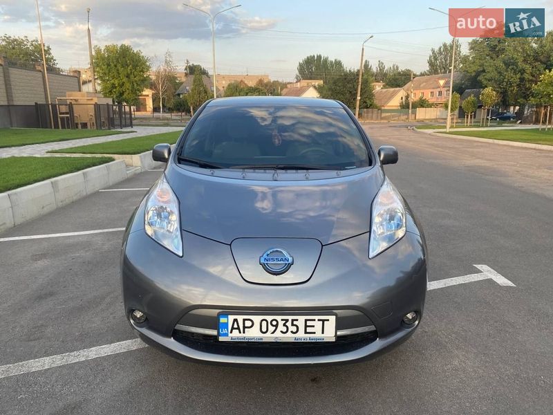 Nissan Leaf 2014