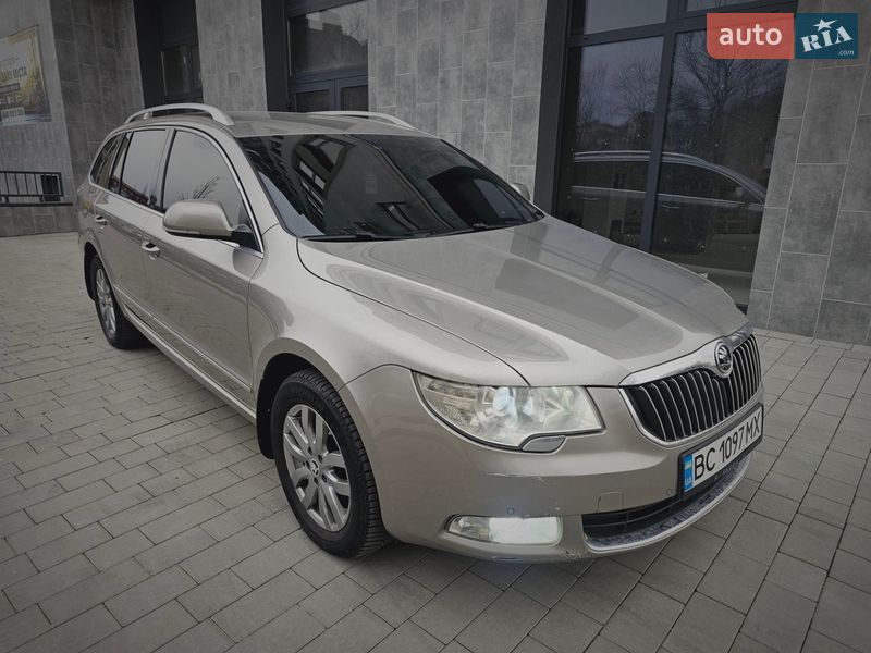 Skoda-8