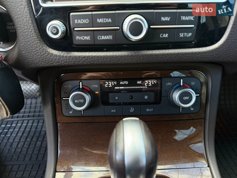 Volkswagen Touareg 2016