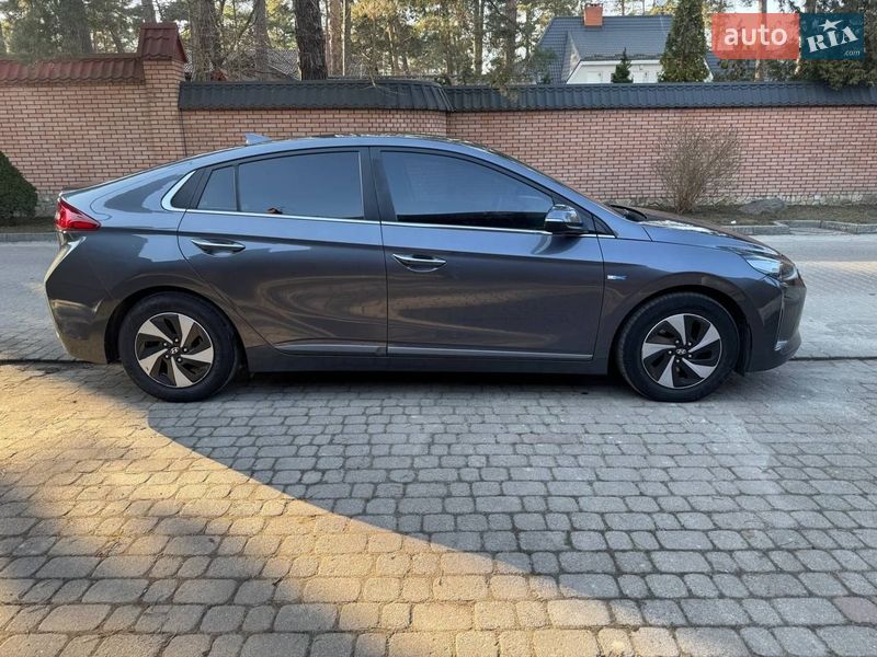 Hyundai-44