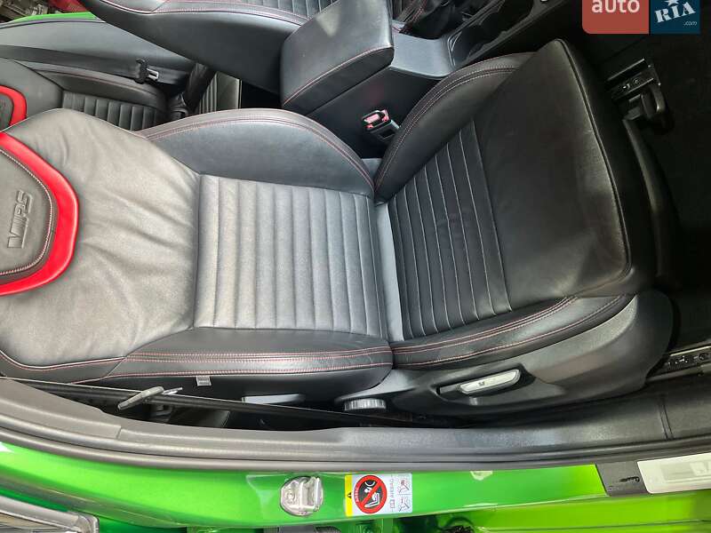 Skoda-32