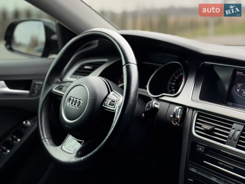 Audi-64