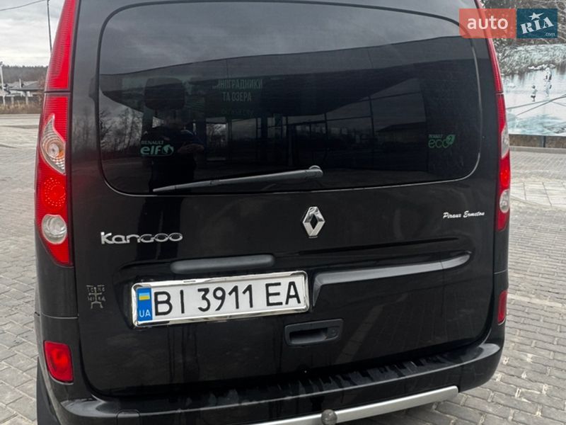 Renault-9