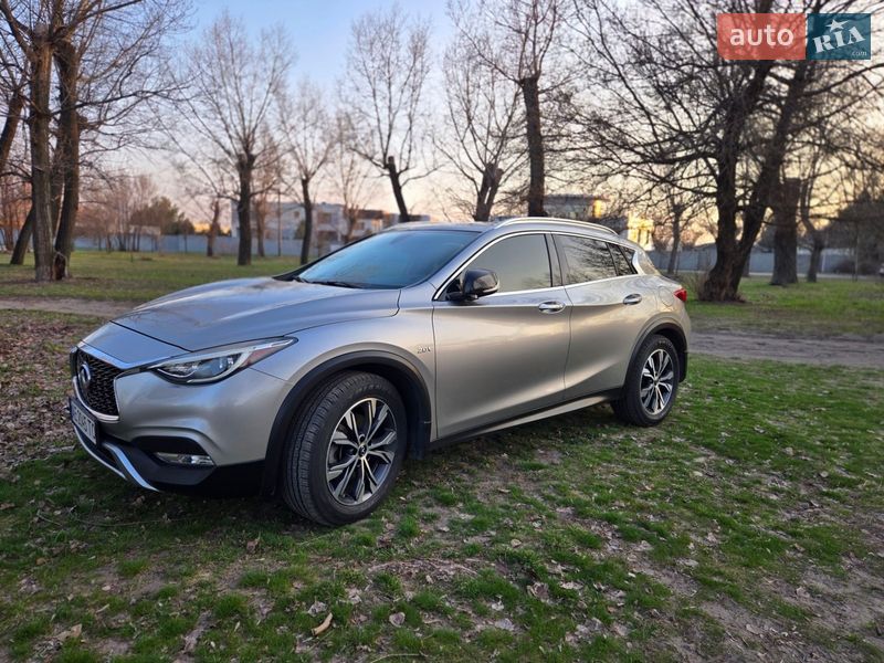 Infiniti-20
