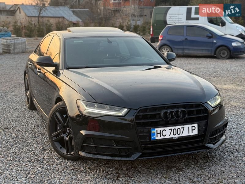 Audi-0