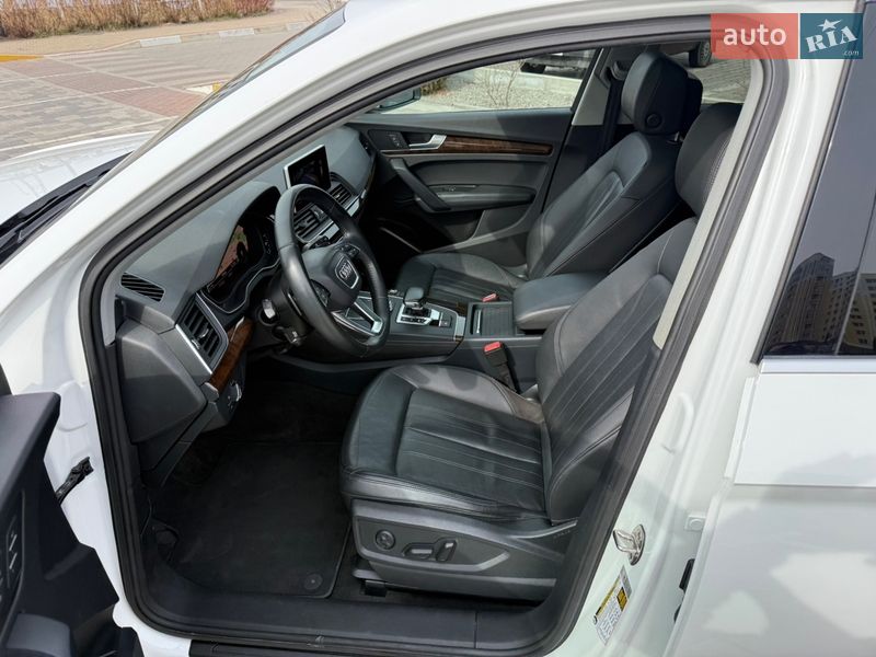 Audi-42