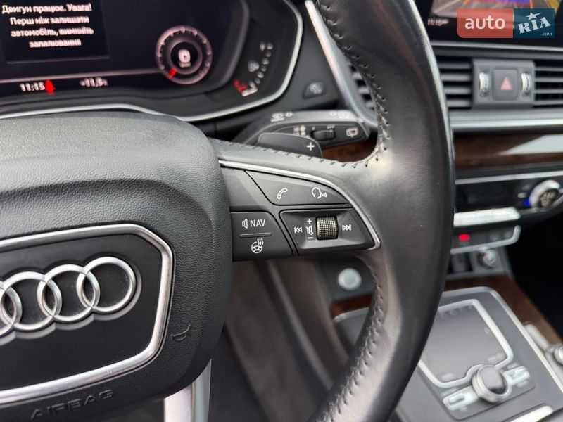 Audi-30