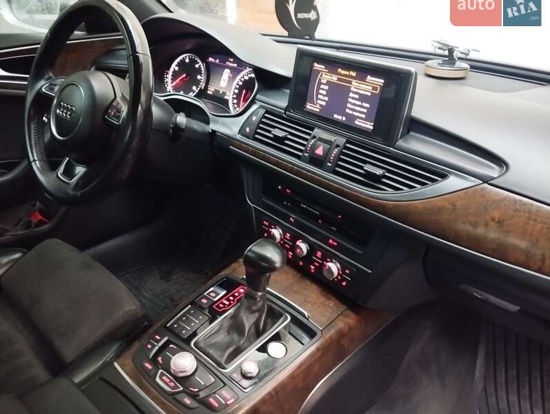 Audi-32
