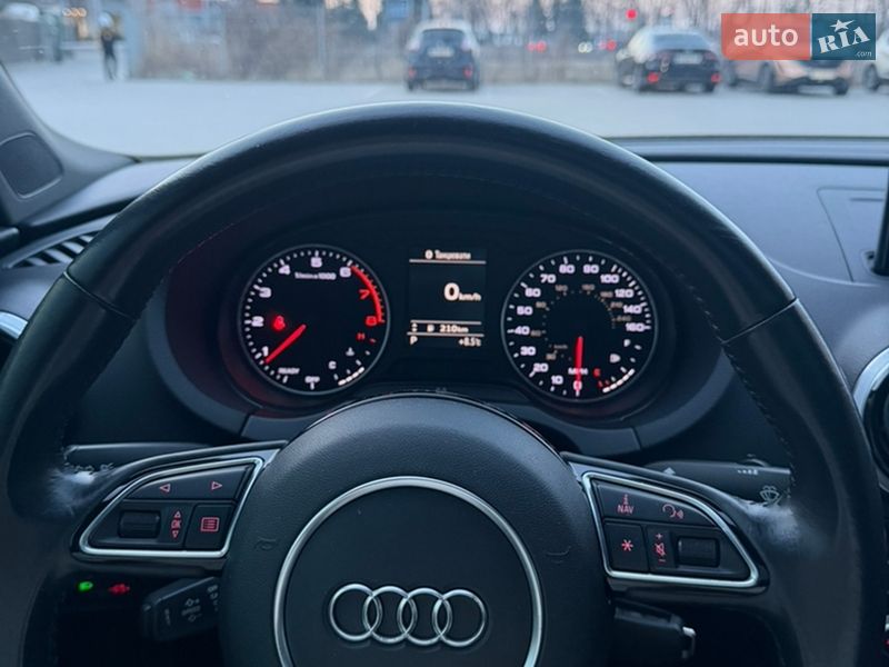 Audi-25