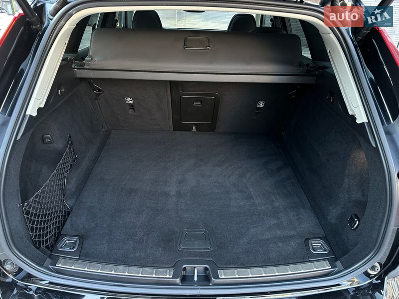Volvo-30