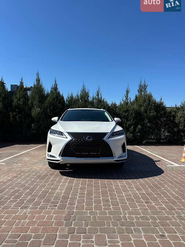 Lexus-52