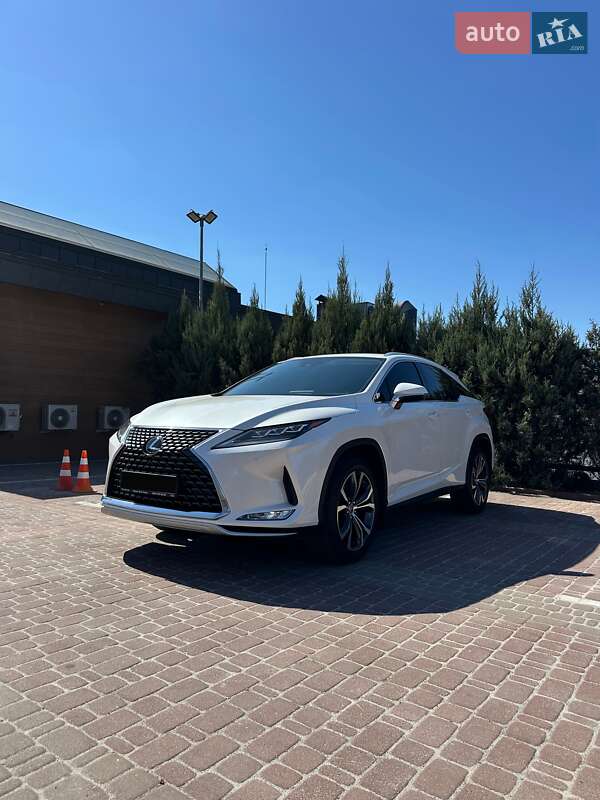 Lexus-46