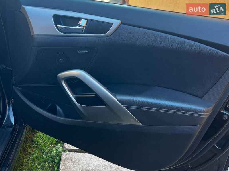 Hyundai Veloster 2014