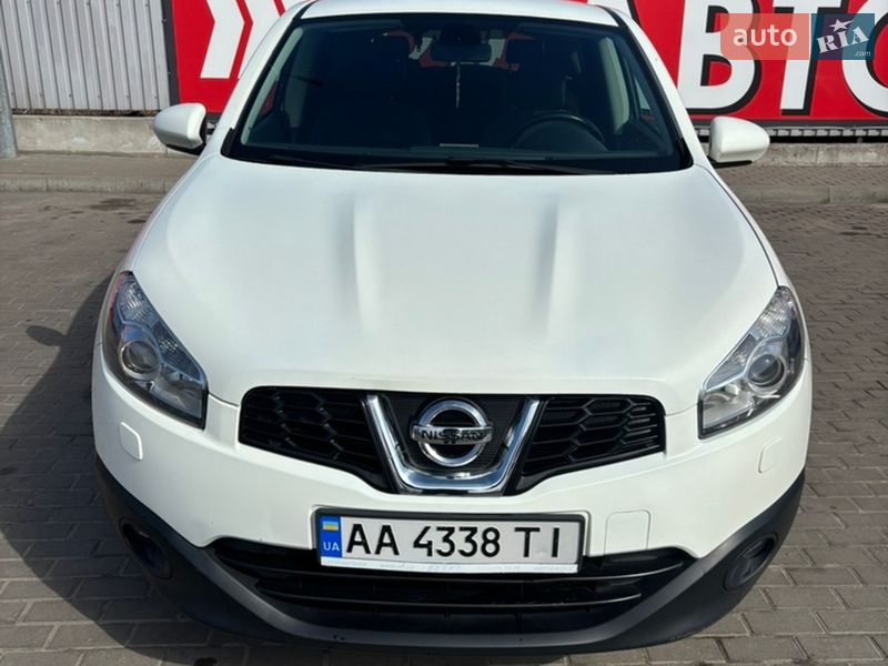 Nissan-0
