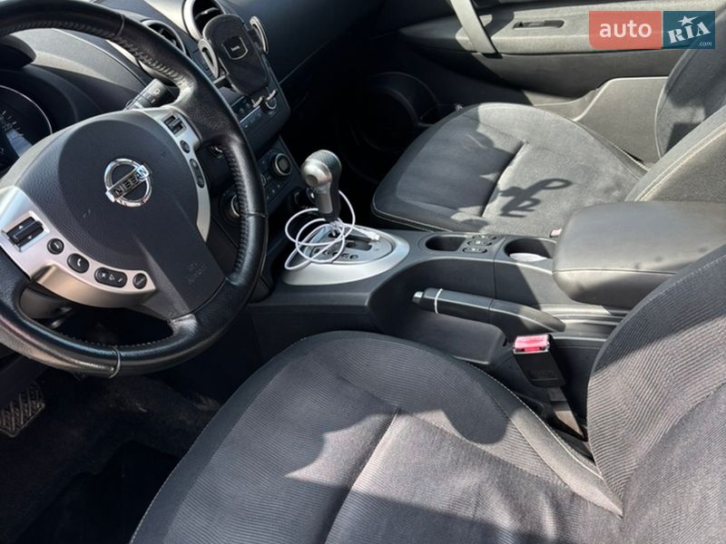 Nissan-6