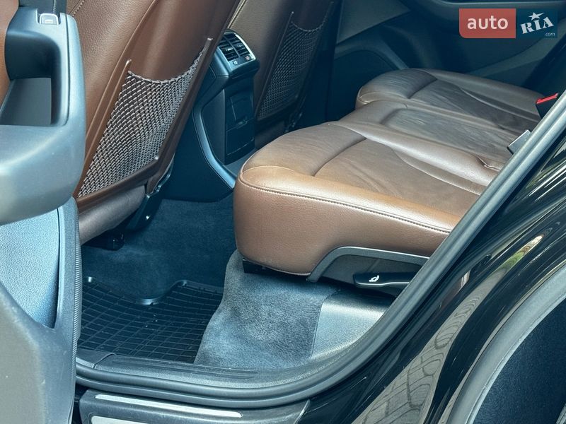 Audi-90