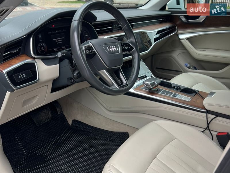 Audi-6