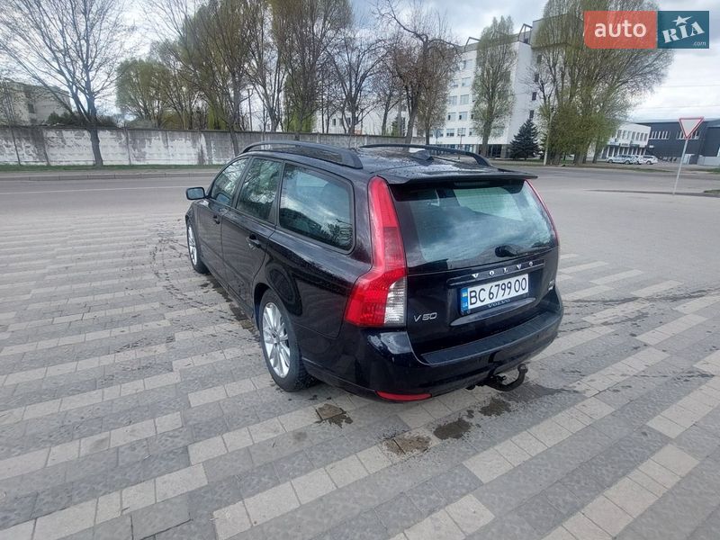 Volvo-13