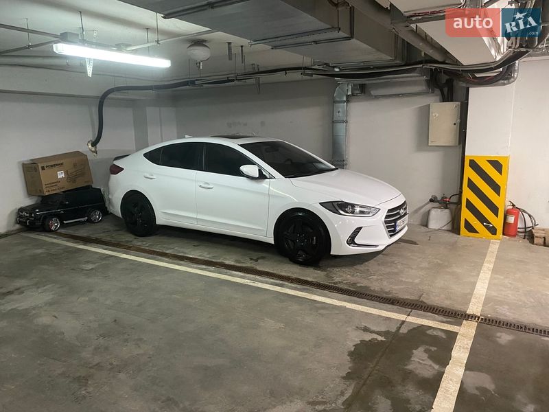Hyundai-0
