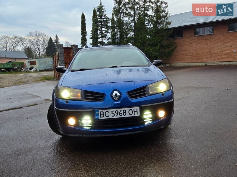 Renault-26