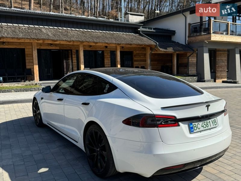 Tesla-6