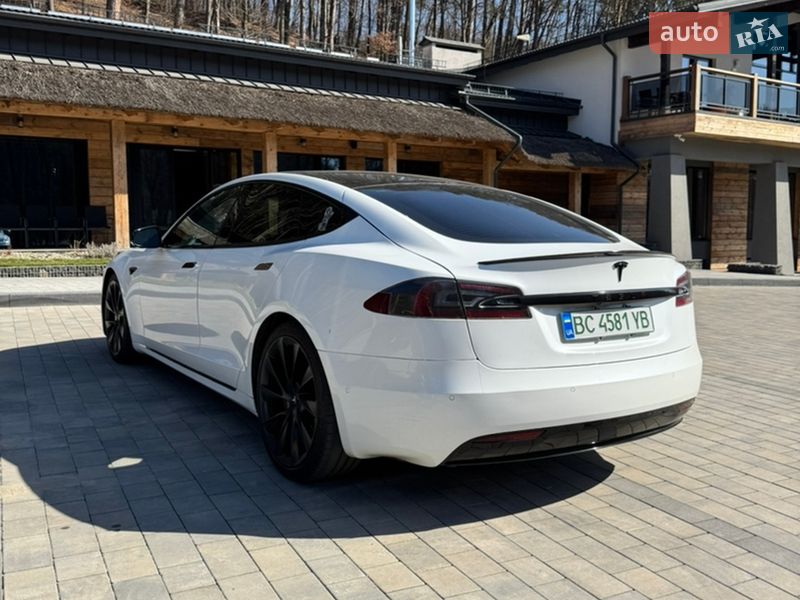 Tesla-7