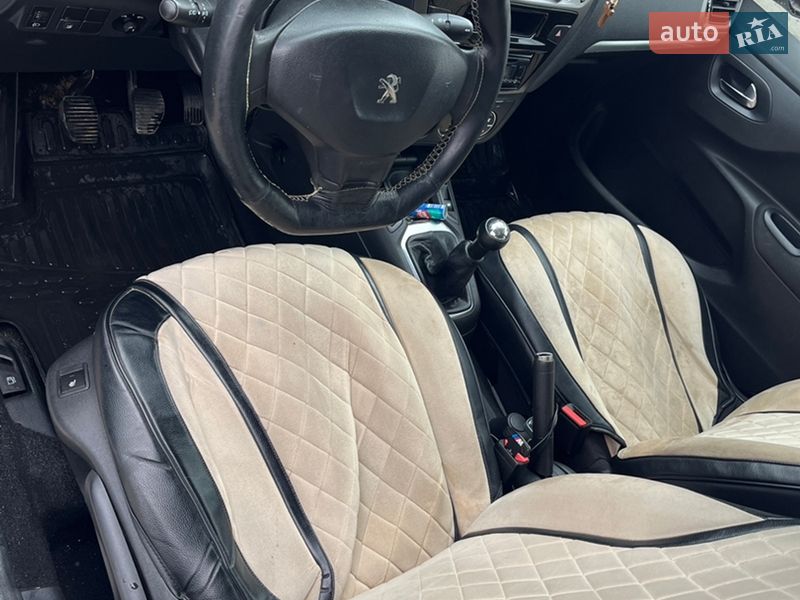 Peugeot-7